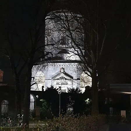 S. Ambrogio Square *